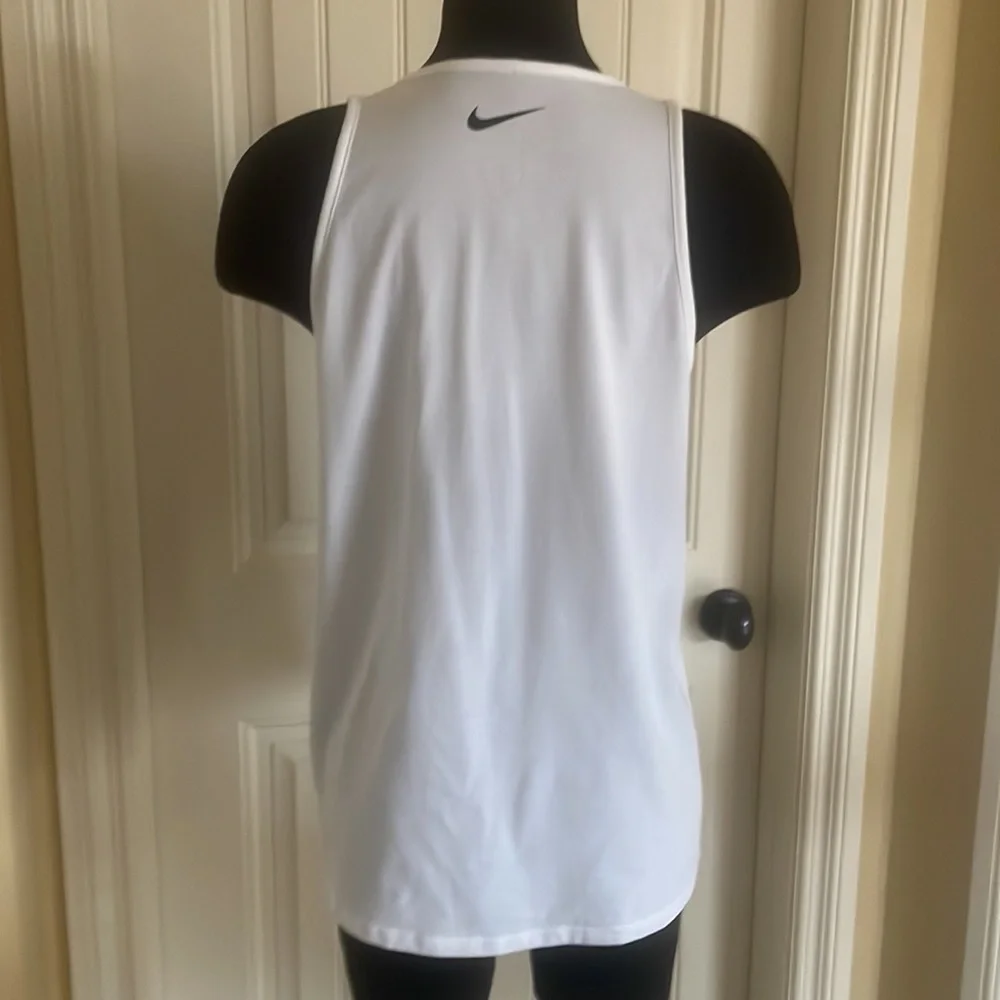 Nike tank top. White size large. - Picture 2 of 5